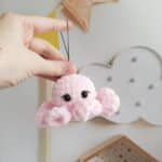 Crochet PATTERN octopus keychain, no sew, Amigurumi tutorial PDF in English, toy amigurumi handmade children's gift for the Christmas decor - Image 5