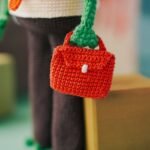 Office wear for the frog, PDF crochet pattern, business style outfit for the frog, office attire - Image 3