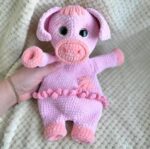 Crochet Pig Pattern: Amigurumi Piggy Snuggler (PDF Pattern) - Image 9