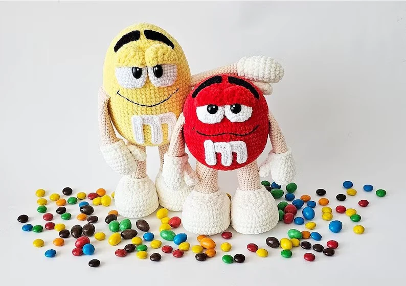 WhatsAppImage2024-08-13at23.12.44_5_1800x1800 Set of 2 Crochet Pattern, Candies Red and Yellow patterns - Image 1