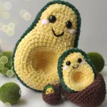3in1 Avocado Nesting Dolls Amigurumi Crochet Pattern