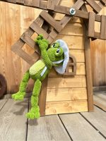 Crochet Frog Pattern: Amigurumi Plush Toy with Cap (PDF Pattern) - Image 2